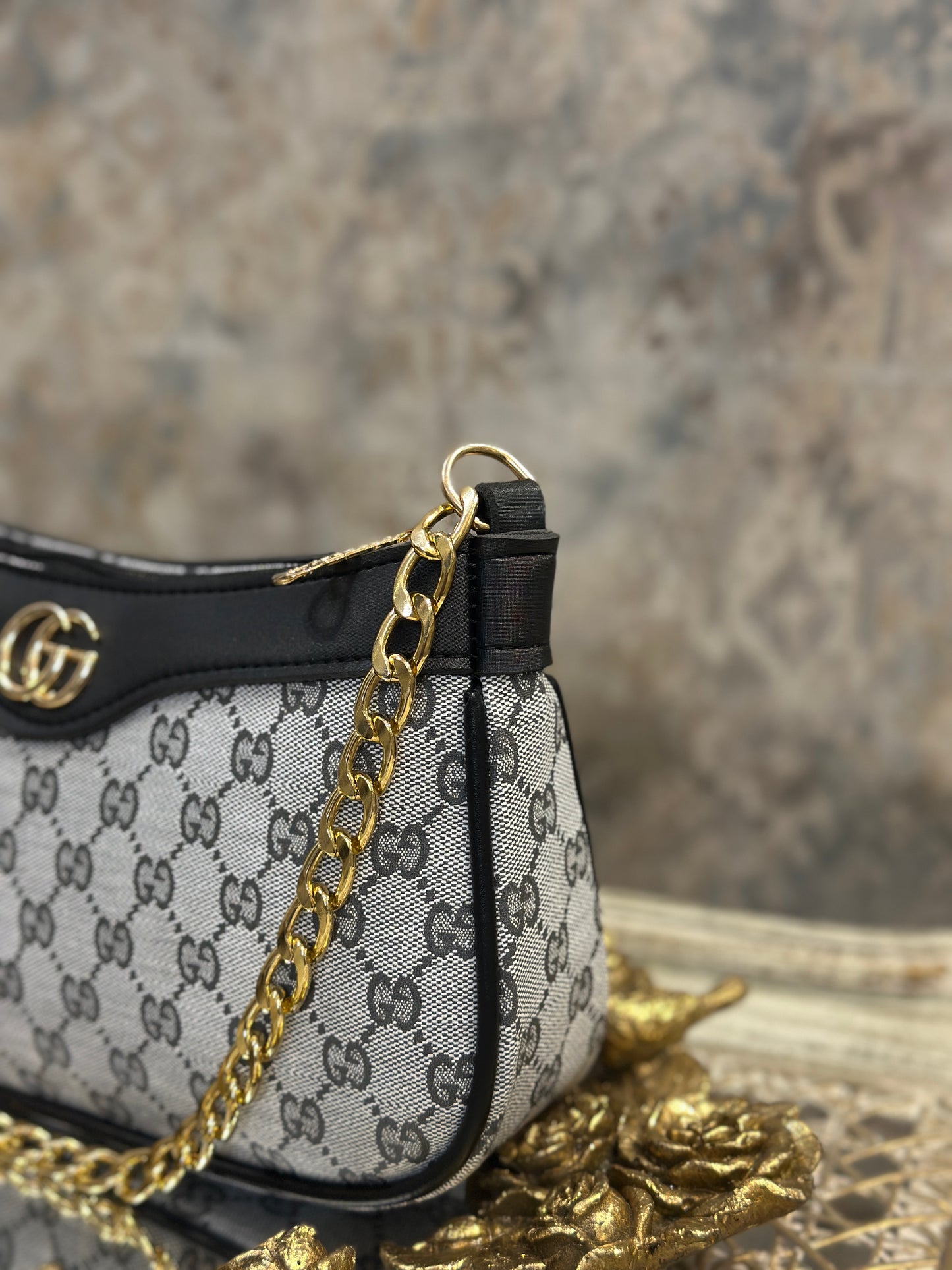 Cross-Body Bags