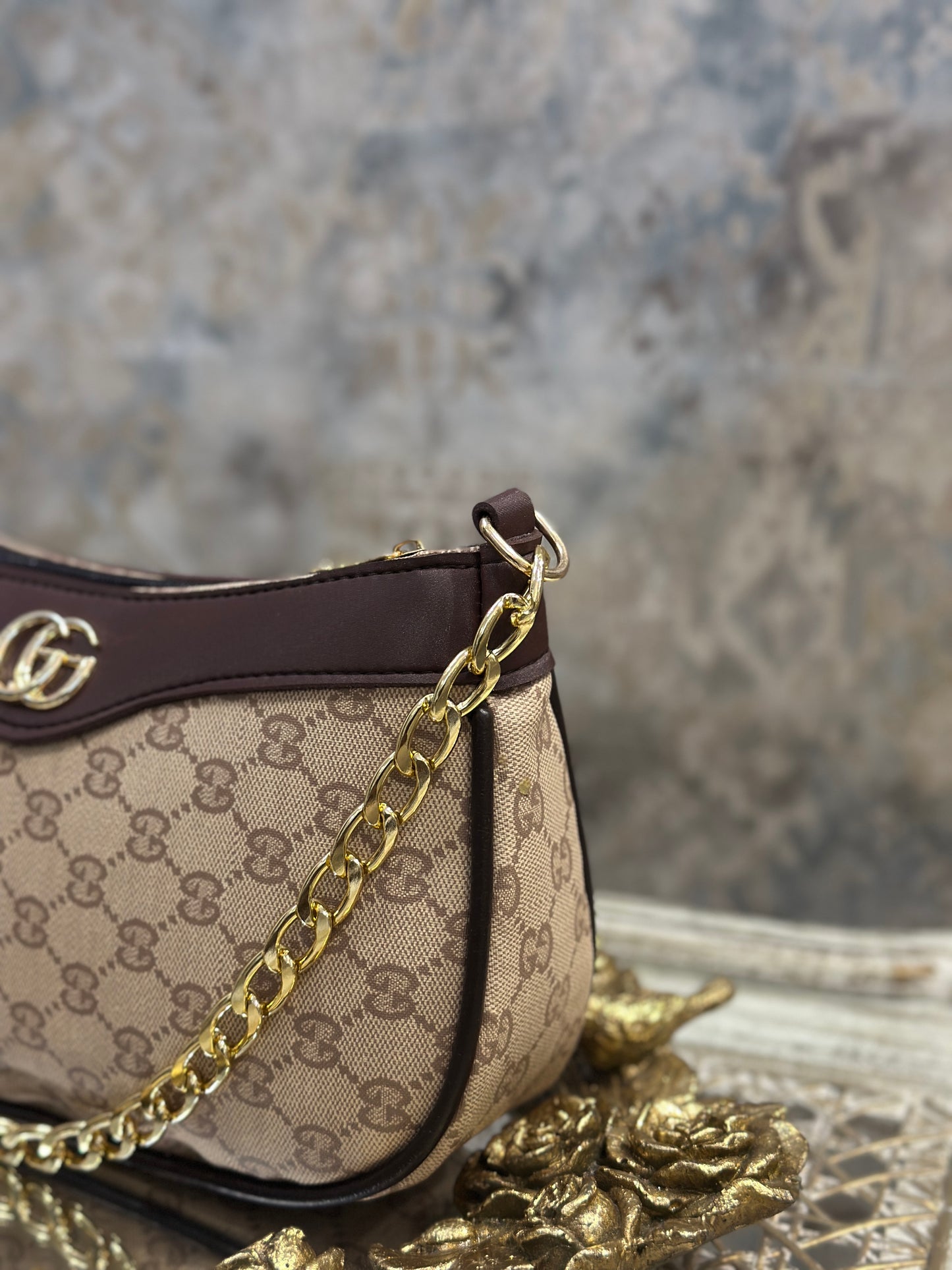 Floral Skin Gucci Cross-Body Bag